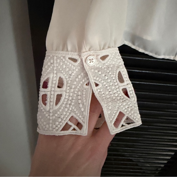 NWT Joie Ivory White Blouse Long Sleeve Lace Embroidery Cutout Pattern Women M - Picture 8 of 9